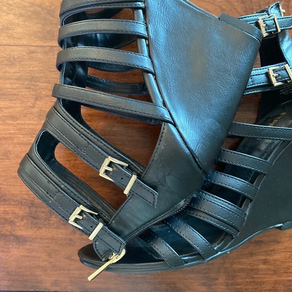 Express Strappy Wedge Sandals - Black - 7